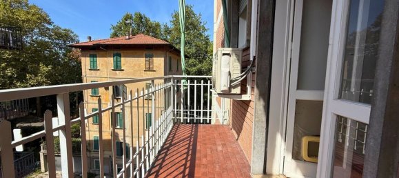 4 bedrooms Apartment in Reggio Emilia, Italy No. 346706 9