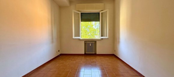 4 bedrooms Apartment in Reggio Emilia, Italy No. 346706 12