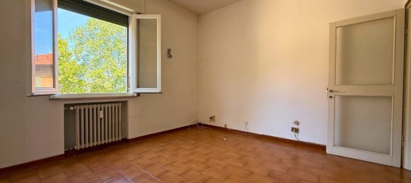 4 bedrooms Apartment in Reggio Emilia, Italy No. 346706 24