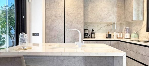 3 bedrooms Villa in Alicante, Spain No. 176592 7