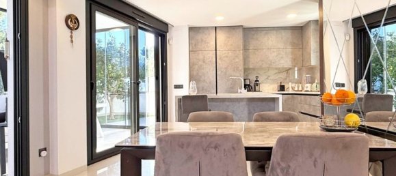 3 bedrooms Villa in Alicante, Spain No. 176592 23