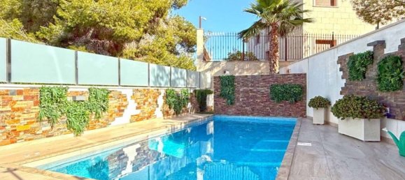 3 bedrooms Villa in Alicante, Spain No. 176592 9
