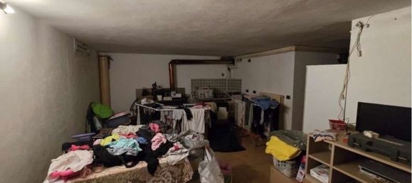 3 rooms Apartment in Como, Italy No. 2832 11