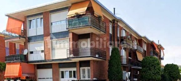 5 rooms Apartment in Magenta, Italy No. 290802 8