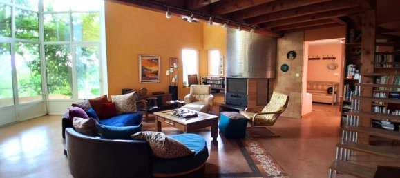 4 bedrooms House in Occitanie, France No. 325649 5