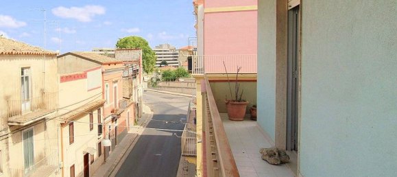 Apartamento de 3 dormitorios en Ragusa, Italy No. 269832 11