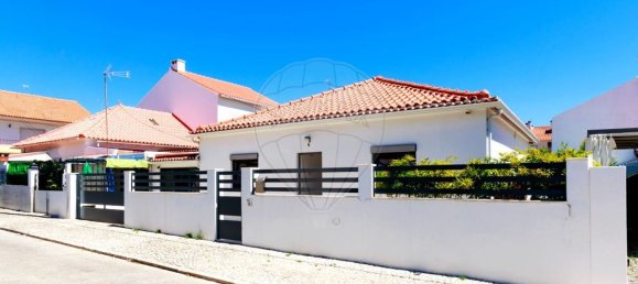 4 غرف نوم منزل في Corroios, Portugal رقم 173006 3