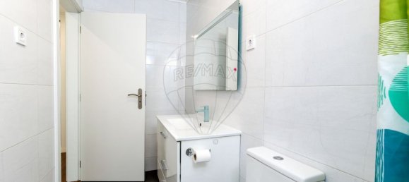 4 غرف نوم منزل في Corroios, Portugal رقم 173006 28