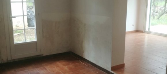 2 Schlafzimmer Haus in Saint-Maximin-la-Sainte-Baume, France, Nr. 287808 5