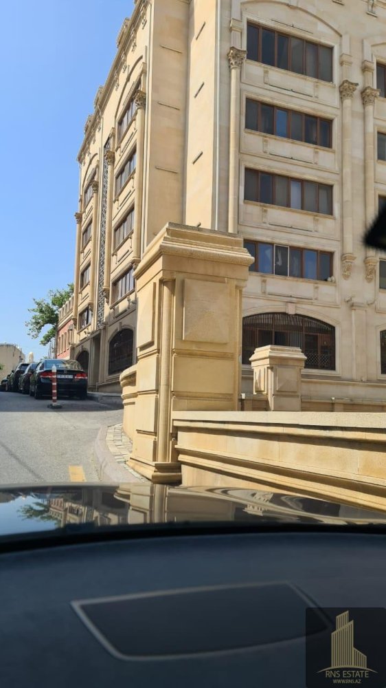 Propiedad comercial en Sabail, Azerbaijan 60 m² No. 1107