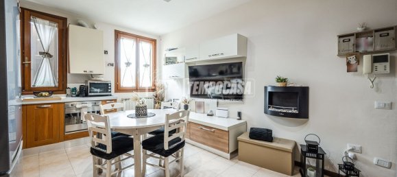 Apartamento de 3 habitaciónes en Savignano sul Panaro, Italy No. 282406 8