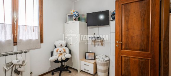 Apartamento de 3 habitaciónes en Savignano sul Panaro, Italy No. 282406 12