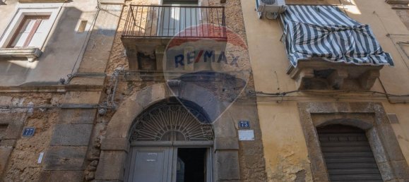 3 chambres Maison à Caltagirone, Italy No. 166576 7