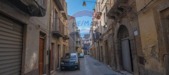 3 chambres Maison à Caltagirone, Italy No. 166576 27