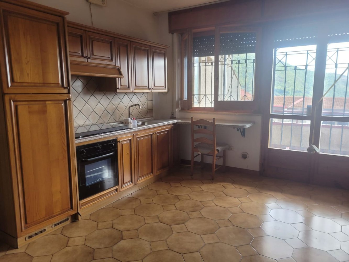 4غرفة منزل في Castiglione del Genovesi, Italy رقم 78856