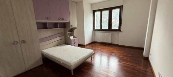 4-salle Appartement à Civitanova Marche, Italy No. 39371 9