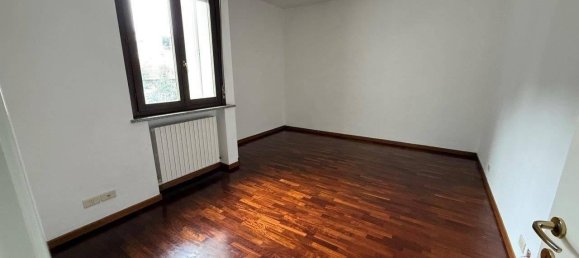 4-salle Appartement à Civitanova Marche, Italy No. 39371 8