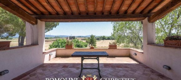 6 bedrooms Villa in Castiglione della Pescaia, Italy No. 259487 3