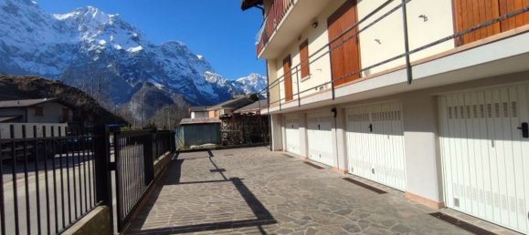 Apartamento de 2 habitaciónes en Ardesio, Italy No. 206233 3