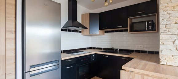 3 bedrooms Apartment in Bezons, France No. 170006 2