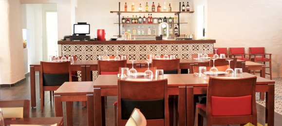 Gewerbliche Immobilie in Albufeira, Portugal 677m², Nr. 203186 8