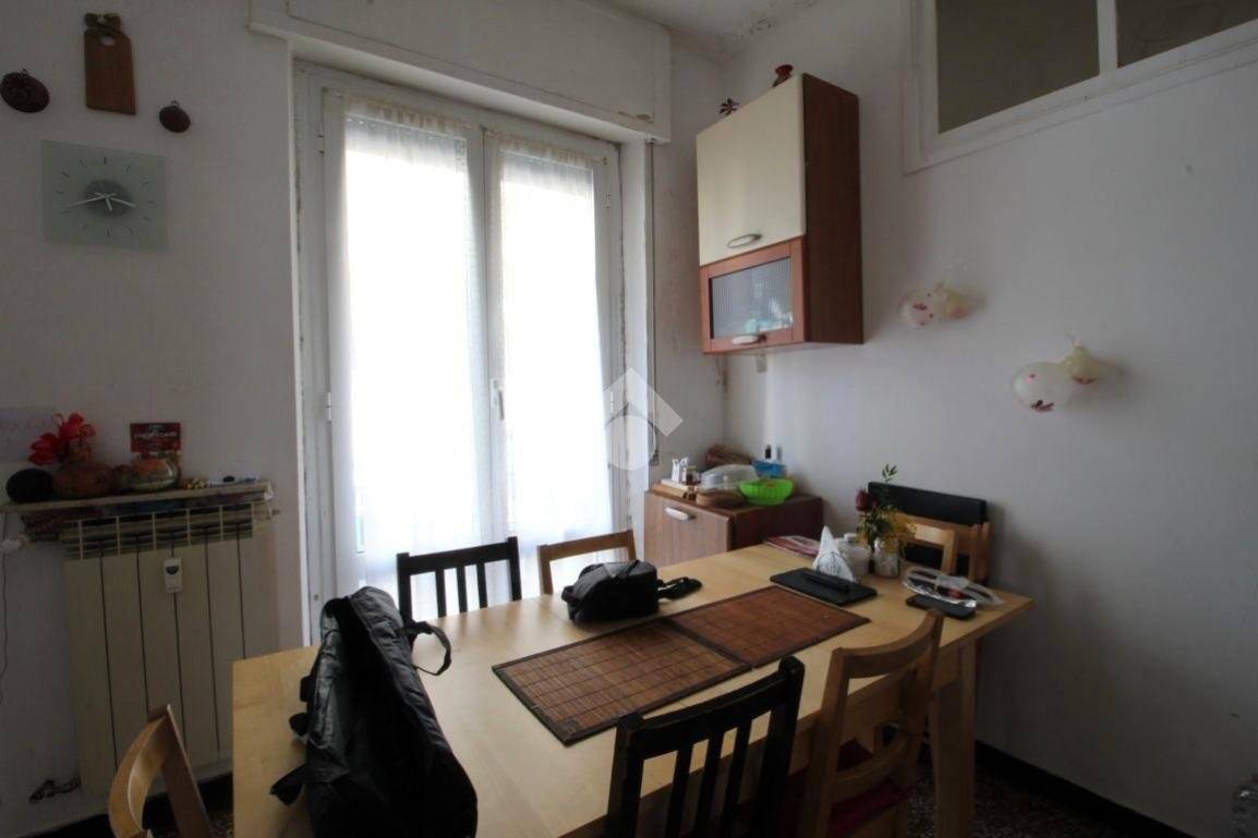 Apartamento T3 em Genoa, Italy N.º 124351