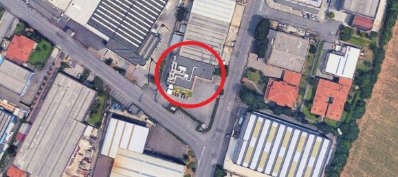 504m² Commercial property in Castegnato, Italy No. 312648 25