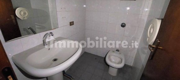 504m² Commercial property in Castegnato, Italy No. 312648 9