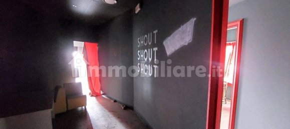 504m² Commercial property in Castegnato, Italy No. 312648 18