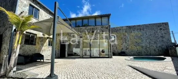 3 bedrooms House in Cascais, Portugal No. 170505 2