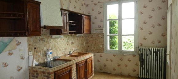 8-Zimmer Stadthaus in La Loupe, France, Nr. 91265 3