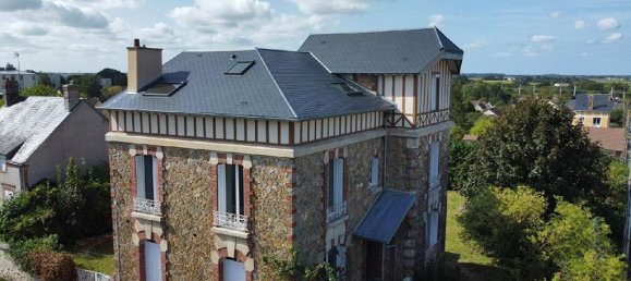 8-Zimmer Stadthaus in La Loupe, France, Nr. 91265 8