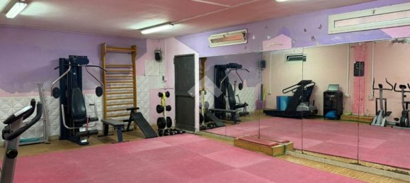 عقار تجاري في Melito di Napoli, Italy 465متر مربع رقم 269388 10