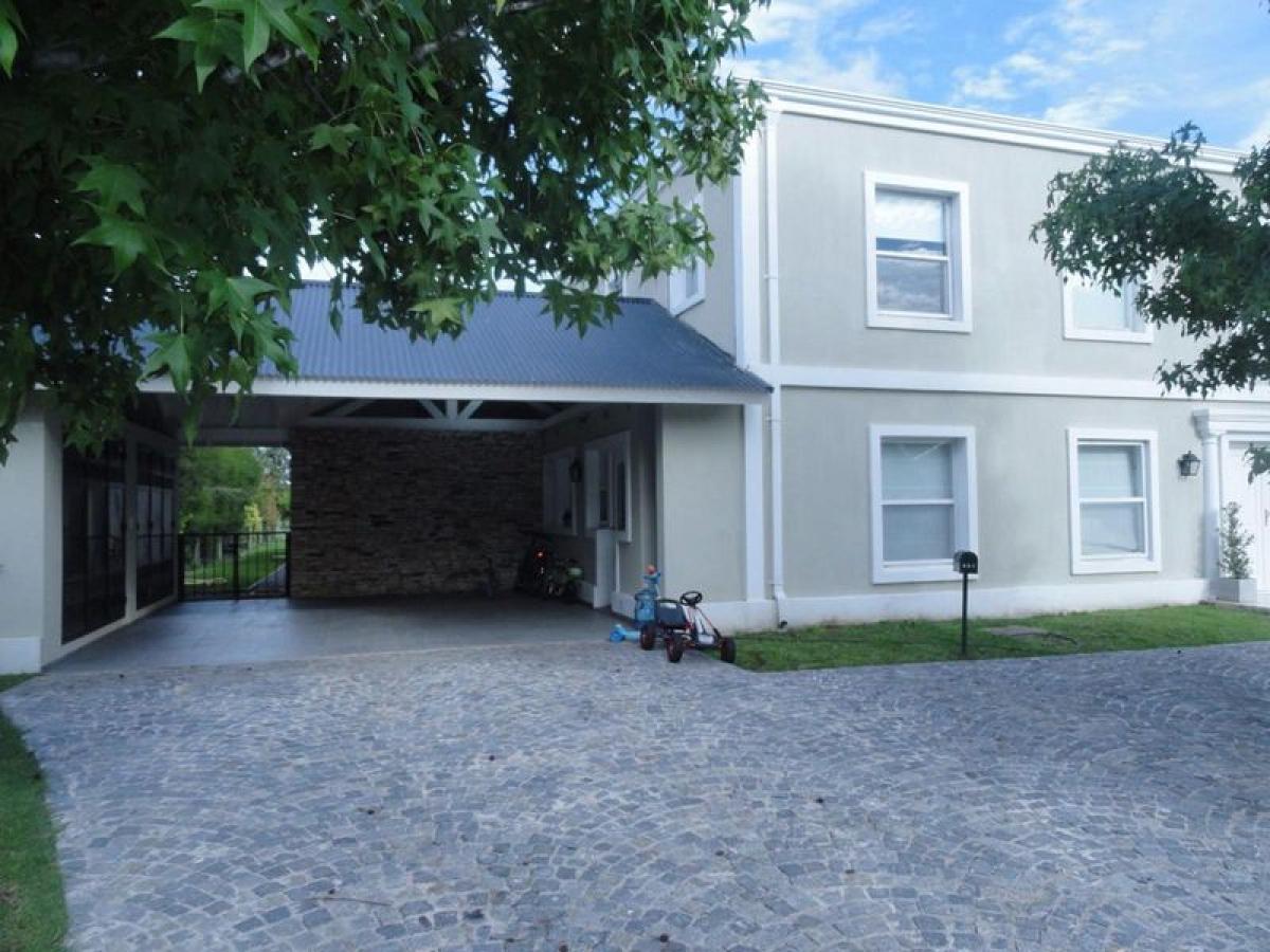 4 Schlafzimmer Haus in Pilar, Argentina, Nr. 10592