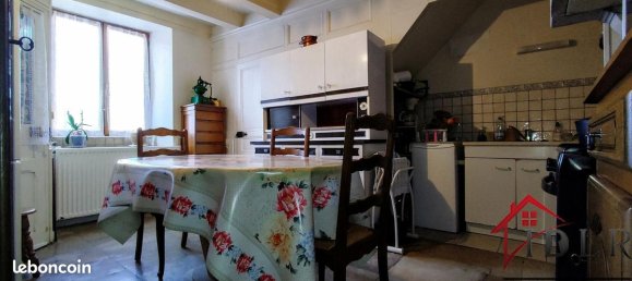 3 Schlafzimmer Stadthaus in Prez-sous-Lafauche, France, Nr. 98078 5