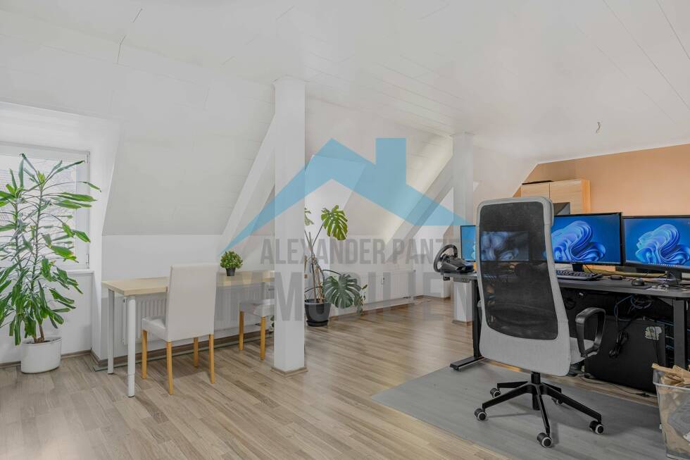 4 bedrooms Building in Kassel, Germany No. 295134