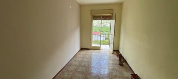 3 rooms Apartment in Palermo, Italy No. 50006 14