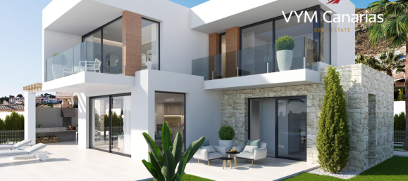 Villa de 4 dormitorios en Golf Bahia, Spain No. 3185 12