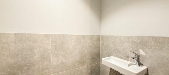 Dúplex de 3 habitaciónes en Dobling, Austria No. 189695 7