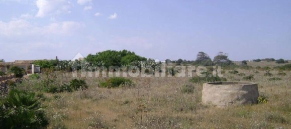 186000m² Land in Portopalo di Capo Passero, Italy No. 58898 8