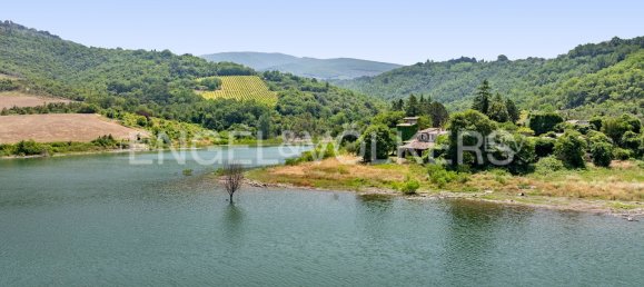 4 bedrooms House in Baschi, Italy No. 105821 5