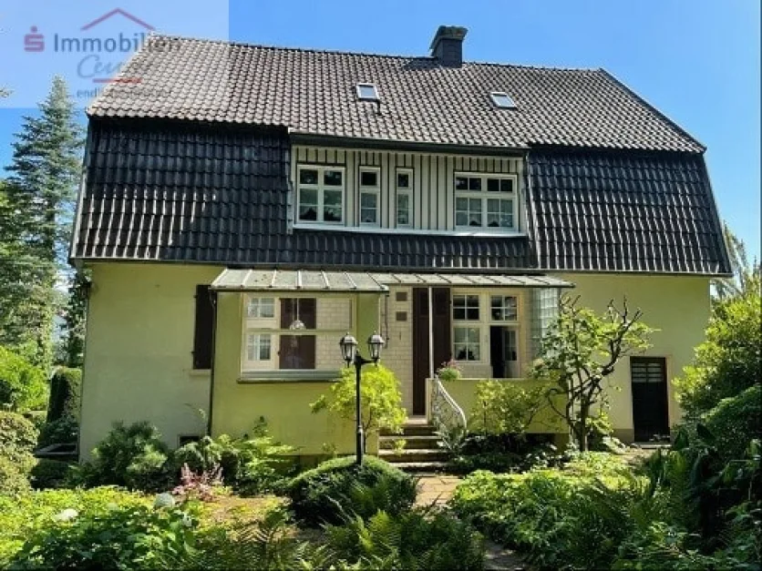 6 bedrooms Townhouse in Hagen, Germany No. 288376