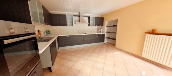 3 bedrooms House in Boussy-Saint-Antoine, France No. 351808 5