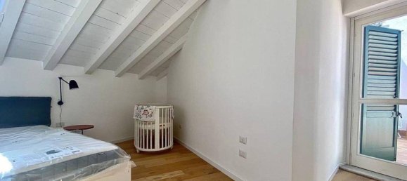 Apartamento de 4 divisões em Palermo, Italy N.º 37285 17