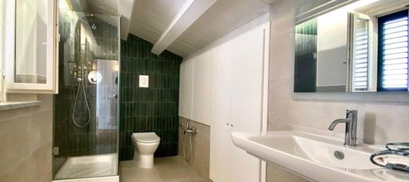 Apartamento de 4 divisões em Palermo, Italy N.º 37285 18