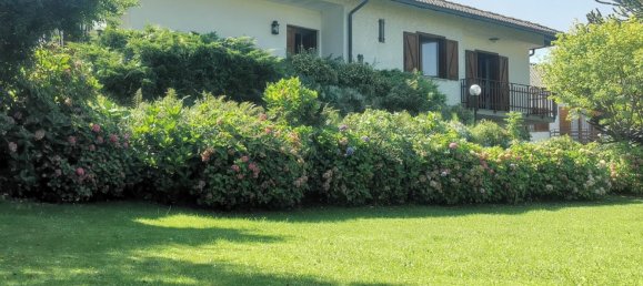 Вилла с 5 комнатами в Альта Валле Интельви, Италия № 273133 2