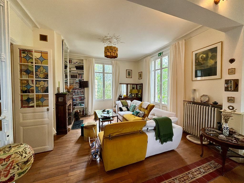 7 Schlafzimmer Haus in Montlouis-sur-Loire, France, Nr. 307960