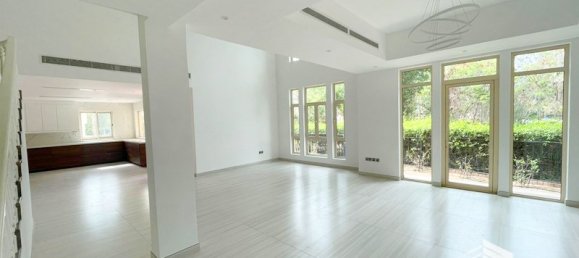 4 Schlafzimmer Villa in Jumeirah Islands, UAE, Nr. 7498 10