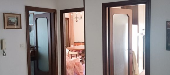 7 rooms Apartment in Avellino, Italy No. 306681 10