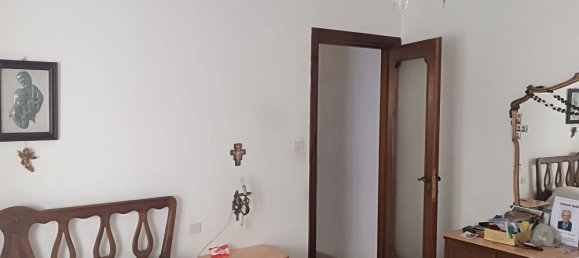 7 rooms Apartment in Avellino, Italy No. 306681 13